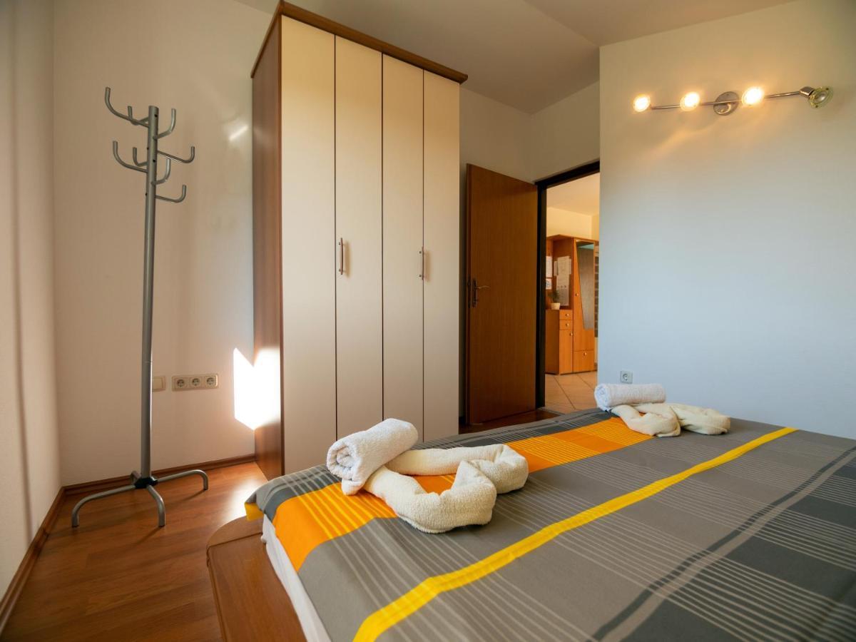 Apartments Rezek 苏佩塔斯卡德拉加 外观 照片